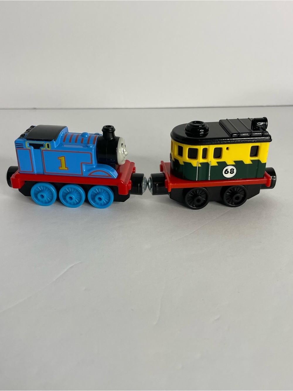 Thomas & Friends Take N Play DieCast Trains 6 Pieces With Talking Spencer - Picture 8 of 16